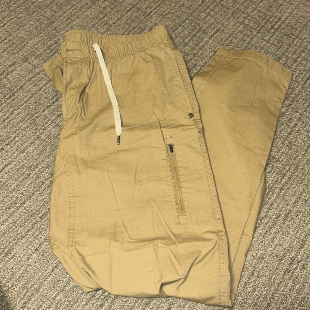 Men’s Vuori Joggers